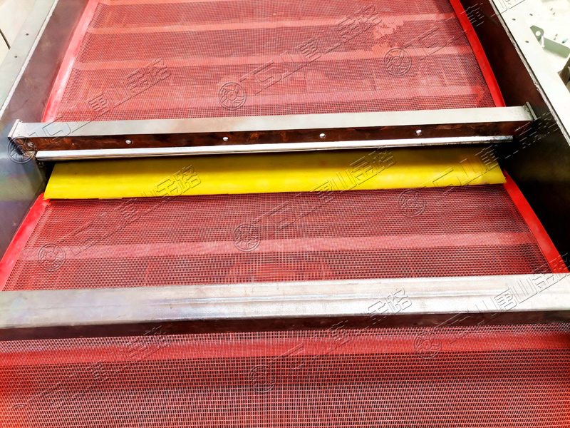 篩網(wǎng)堵孔、損壞怎么辦？唐山金路為您推薦聚氨酯篩網(wǎng)