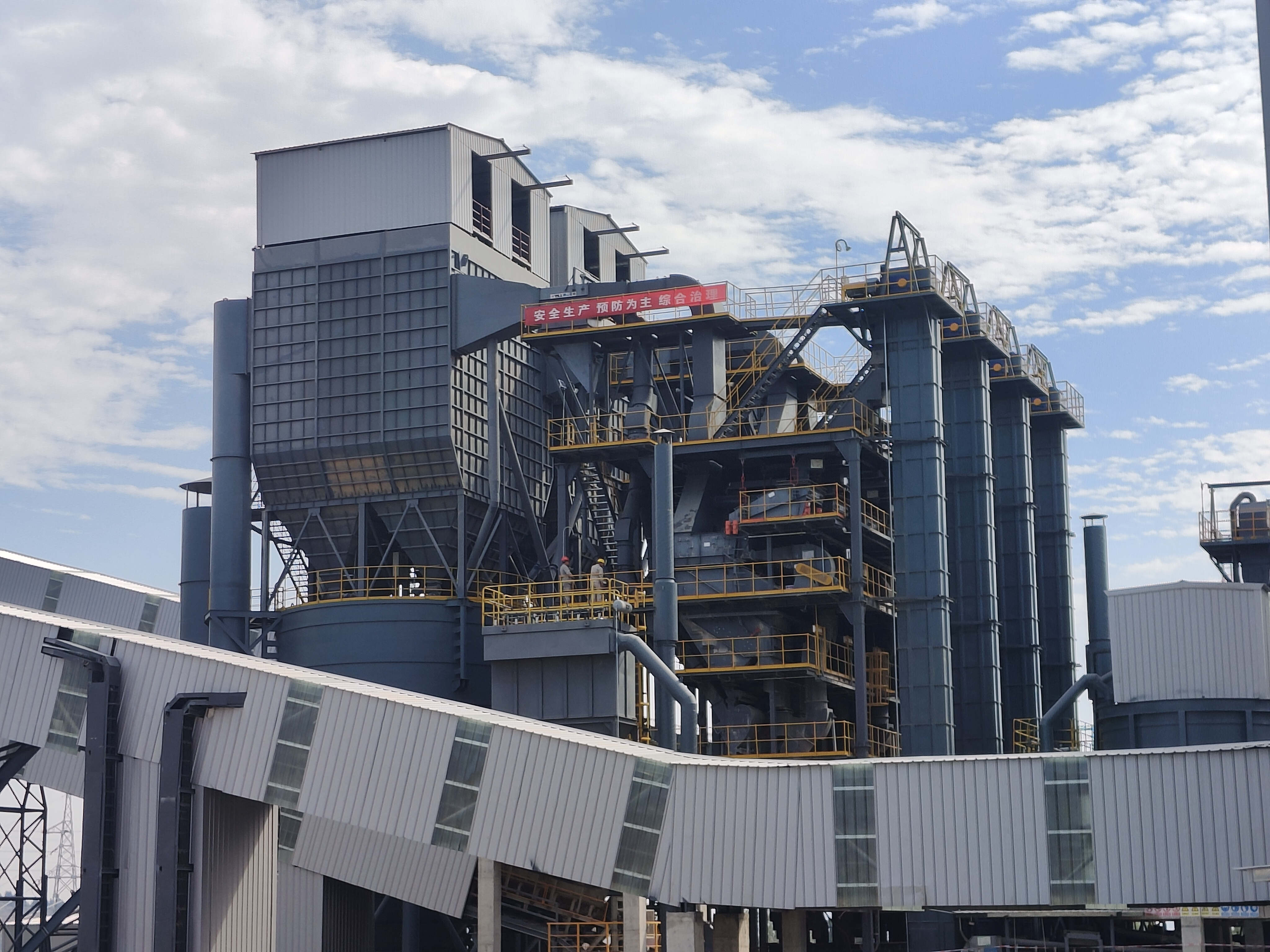 怎樣提高制砂樓的產(chǎn)量，打造合理高效的機(jī)制砂生產(chǎn)線？