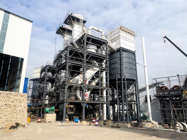 石灰石制砂生產(chǎn)線(xiàn)如何選擇？干法制砂樓工藝？